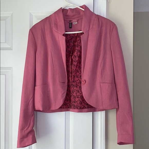 H&M Jackets & Blazers - Women’s Blazer